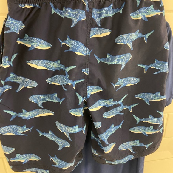 GAP Kids Rash Guard and Swim Trunks size XXL 14-16 - Picture 3 of 10